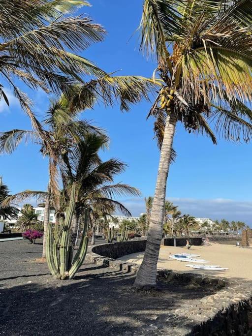 Apartamento Amura En Playa De Las Cucharas كوستا تاغيسي المظهر الخارجي الصورة